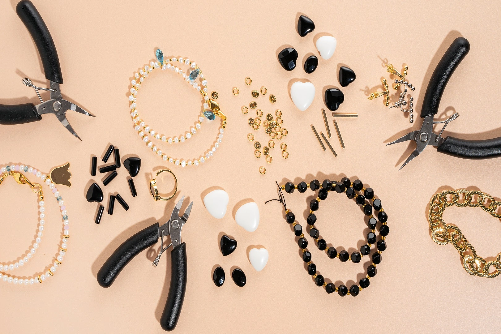 The Craftsmanship Behind Indian Accessories