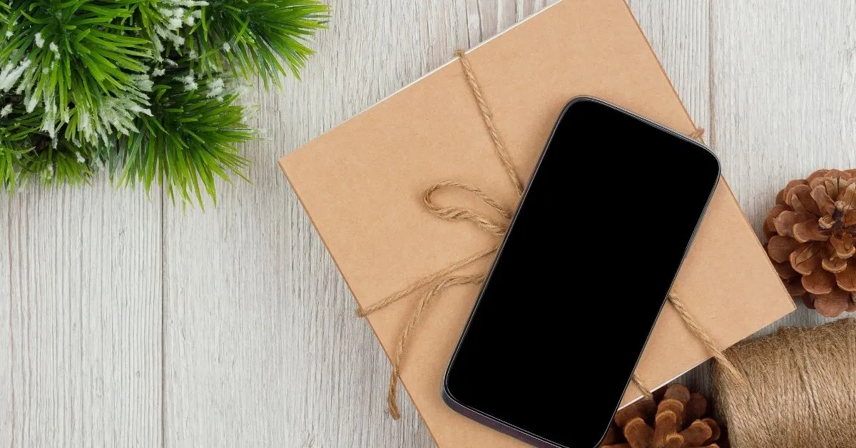 Gift Guides for Fashion Lovers