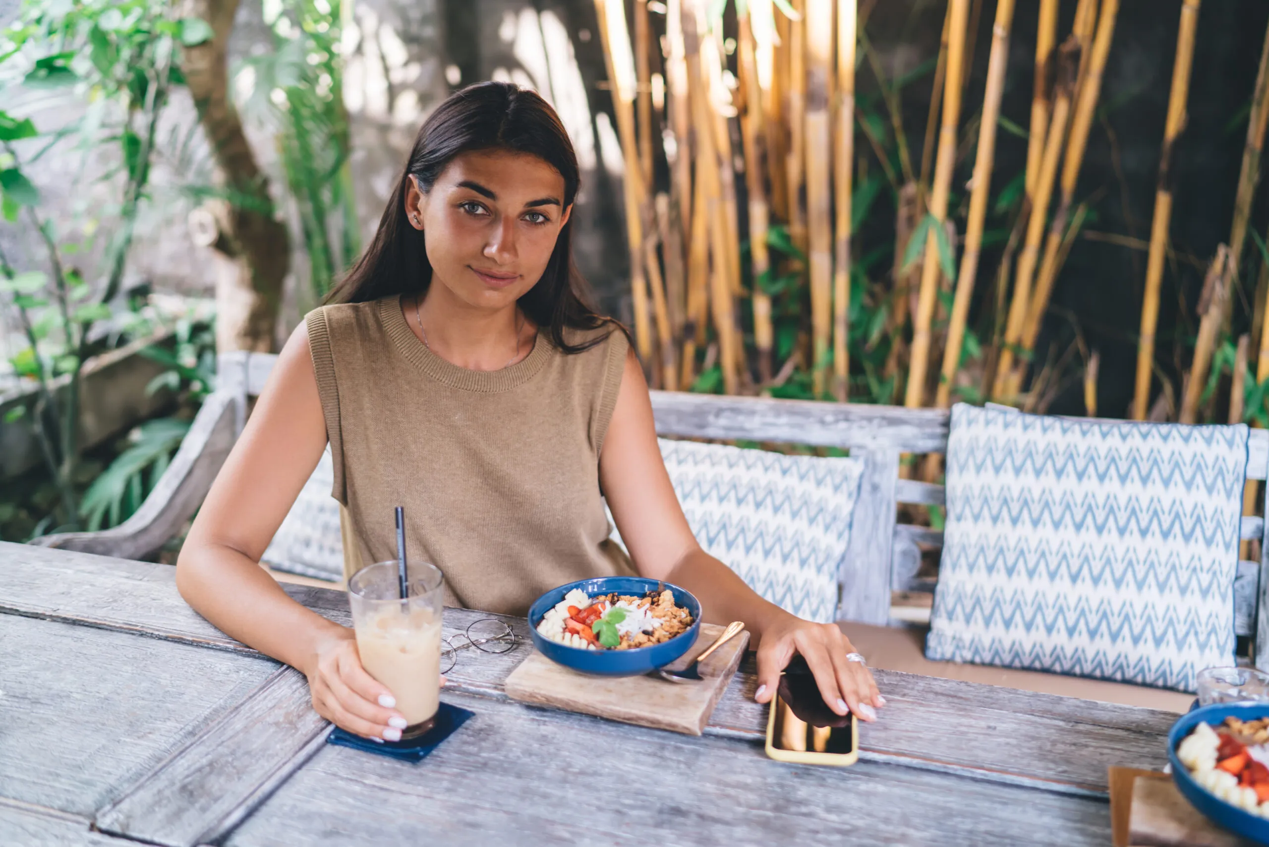 To Eat But What to Eat- a Model's Diary