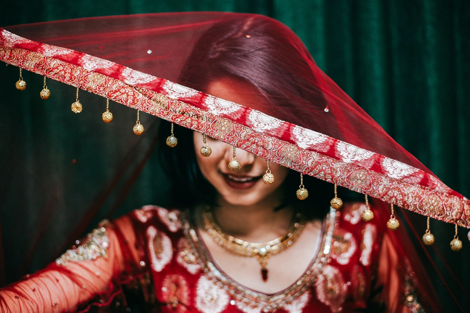 Tying the Knot in Style: Emerging Wedding Fashion Trends in India